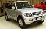 02 Mitsubishi Montero 4dr 4x4