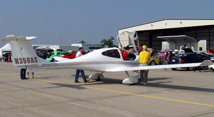 03 Dianond Aircraft DA 40