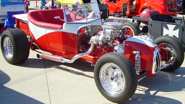 25 Ford Model T Bucket Roadster Pickup