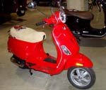 06 Vespa LX50 Scooter