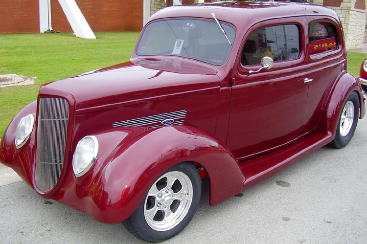 35 Ford Tudor Sedan Custom